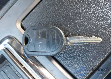 2014 Ford Mustang V6 z USA, uszkodzony, nr VIN 1ZVBP8AM0E5266016